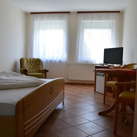 Hotel Harka Harkány Eksteriør billede